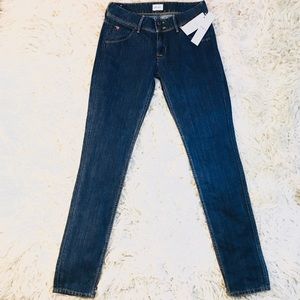 Hudson Collin Skinny Size 27. Inseam 32”